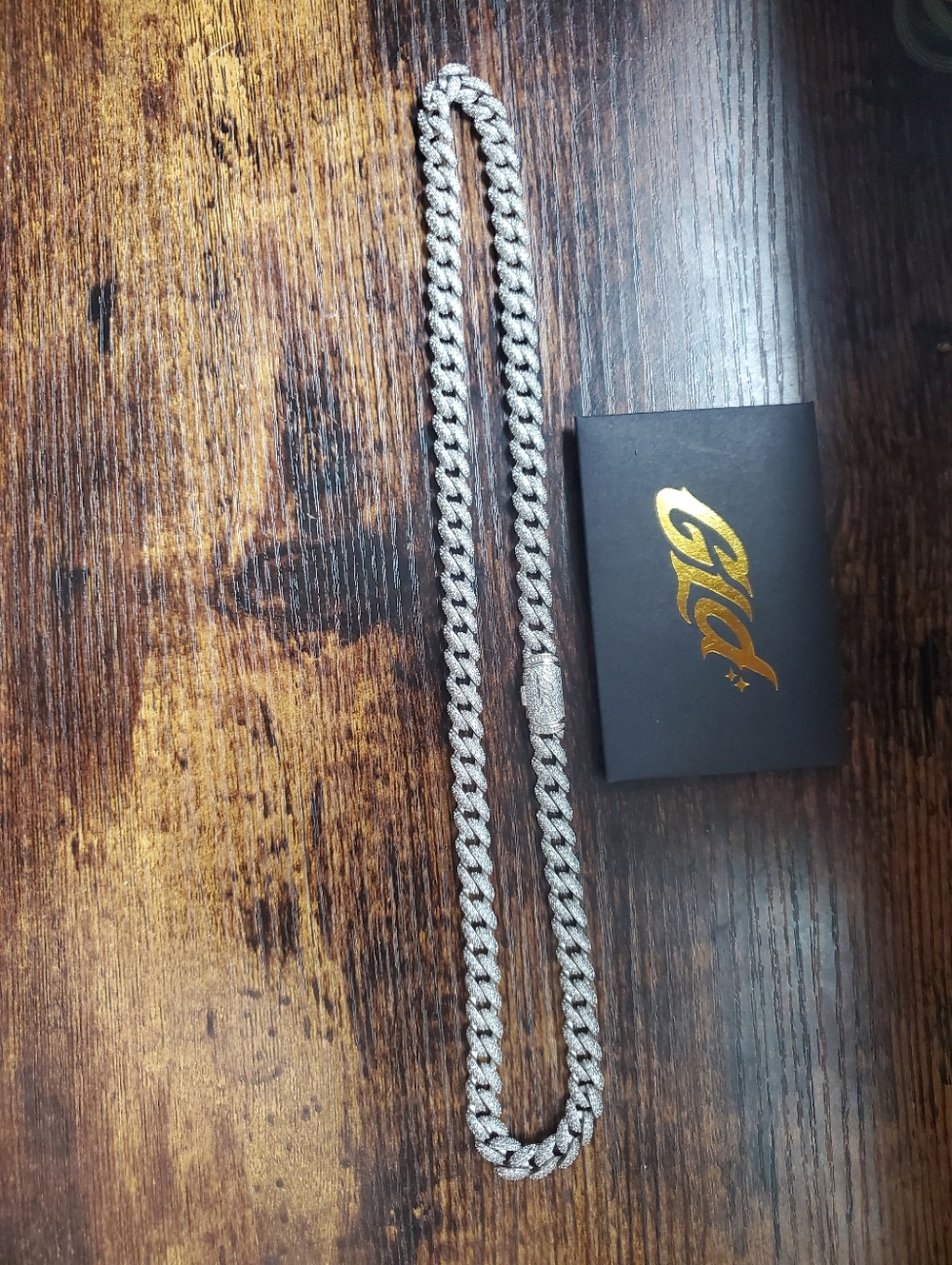 GLd Diamond Cuban Chain in White Gold - 8.5mm 22 Inches